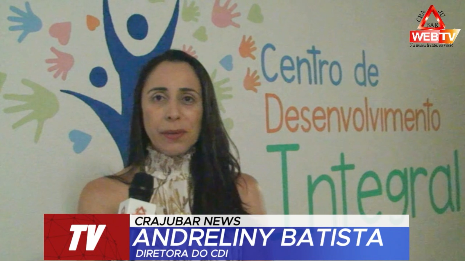 A diretora do CDI, Andreliny Batista fala do Centro de Desenvolvimento Integral.